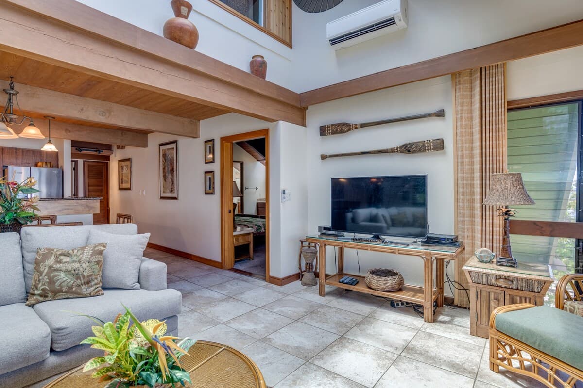Condo in Lahaina · ★4.43 · 3 bedrooms · 4 beds · 2 shared baths - Photo 4