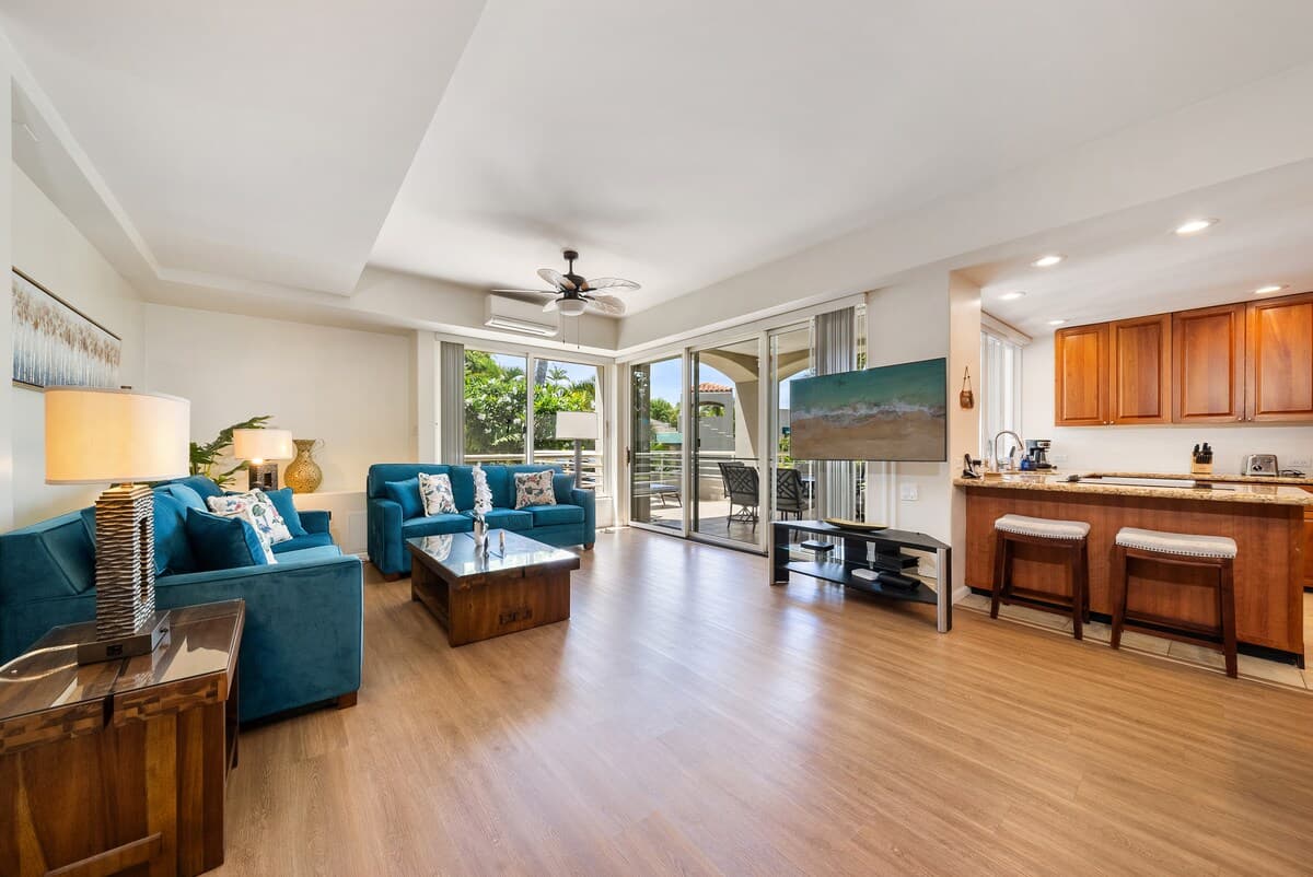 Condo in Kihei · ★4.95 · 2 bedrooms · 4 beds · 2 baths - Photo 2