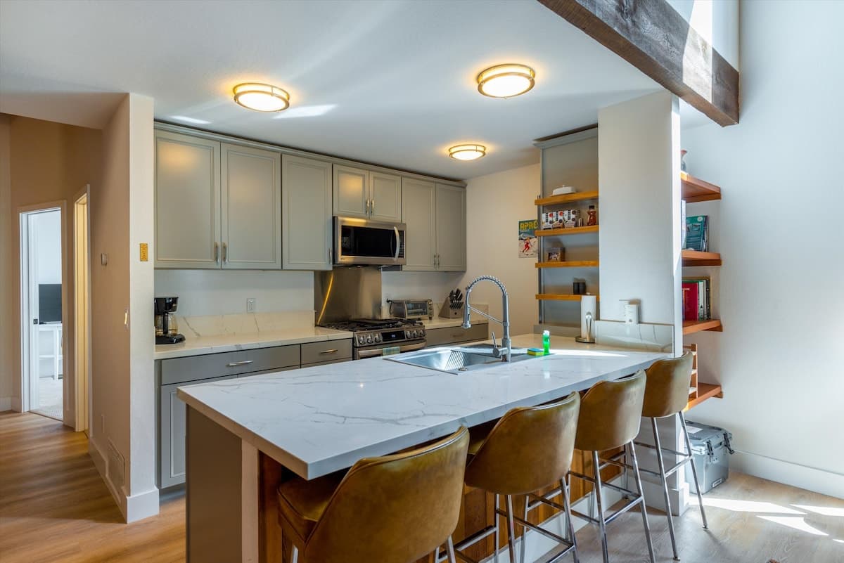 Bright Corner Condo Near Lake & Northstar - Photo 1