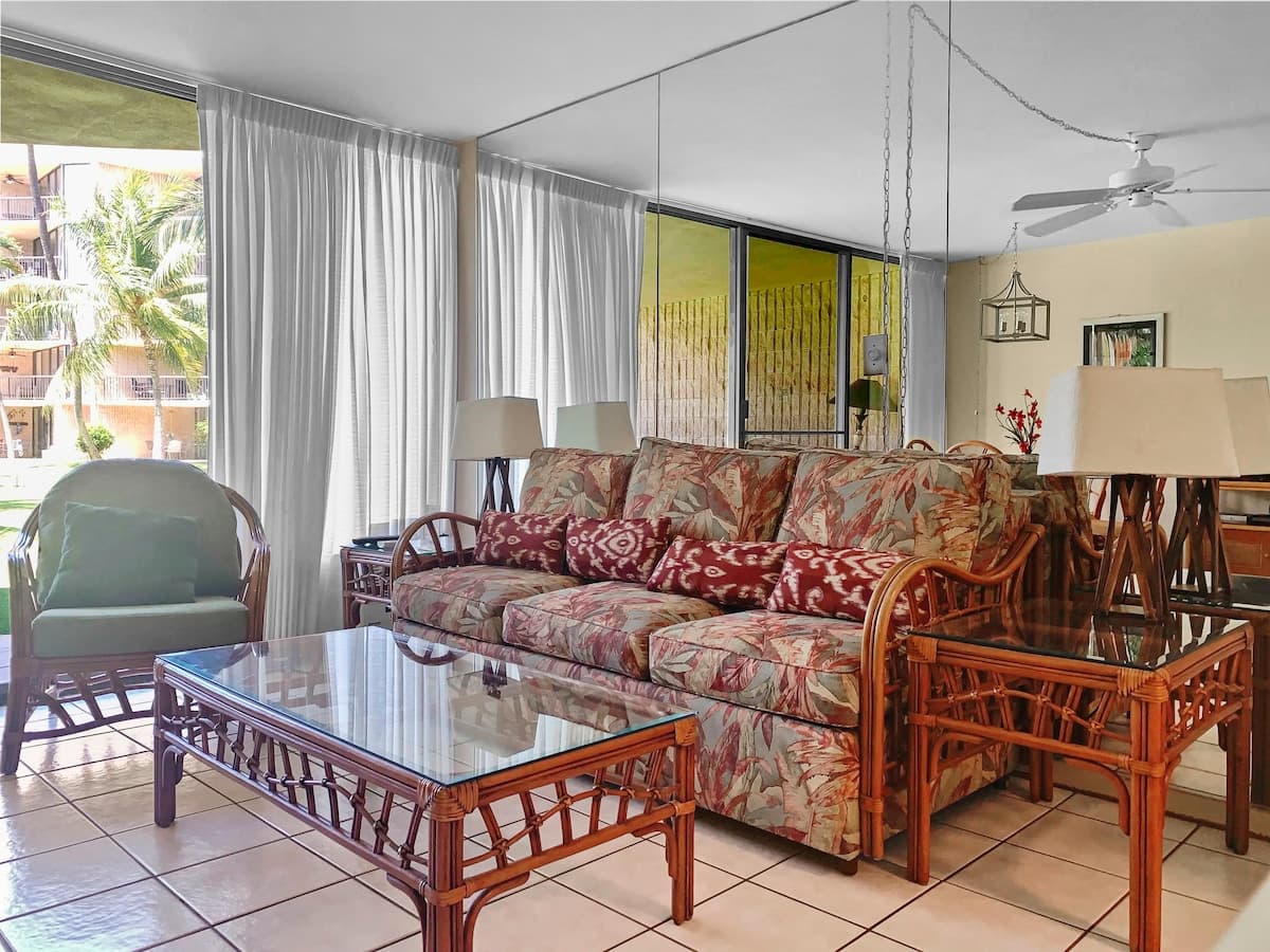 Condo in Kihei · ★4.83 · 1 bedroom · 3 beds · 2 private baths - Photo 2