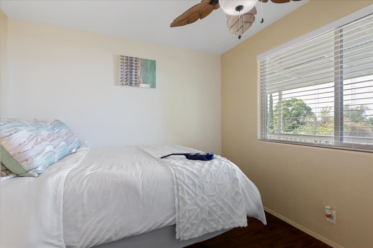 Home in Kailua-Kona · ★4.92 · 6 bedrooms · 6 beds · 3 private baths - Photo 5