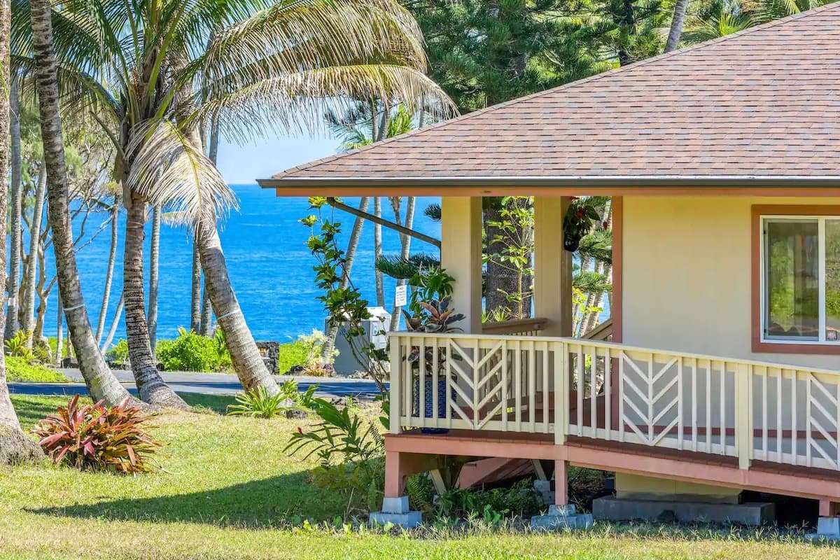 Home in Pahoa · ★4.78 · 3 bedrooms · 4 beds · 2 private baths - Photo 1