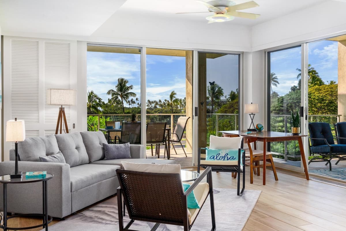 Condo in Waikoloa Beach Resort · ★4.74 · 2 bedrooms · 3 beds · 2 shared baths - Photo 4