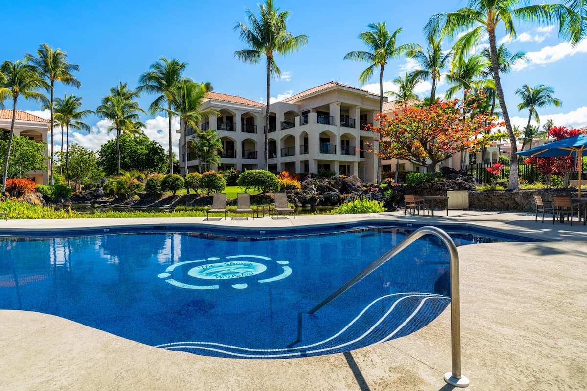 Condo in Waikoloa Village · ★4.9 · 1 bedroom · 2 beds · 1.5 baths - Photo 4