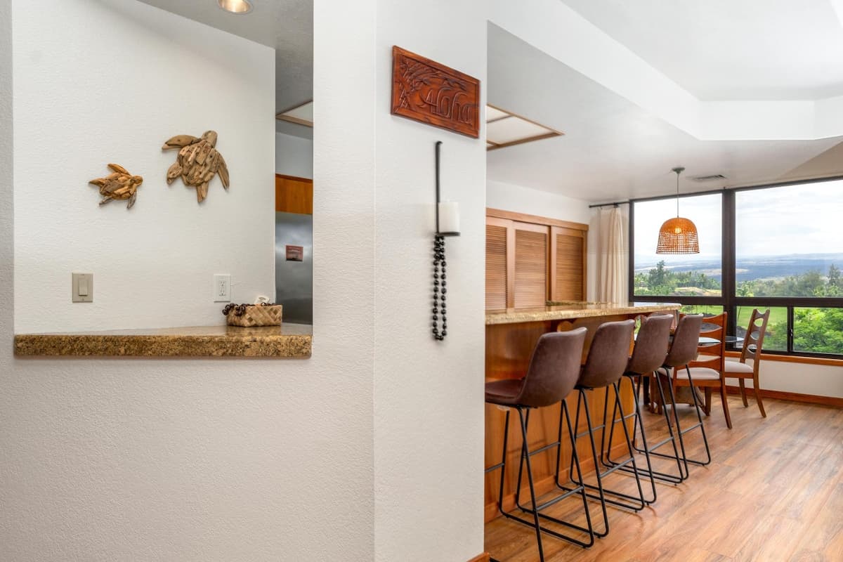 Condo in Waikoloa Village · ★4.9 · 1 bedroom · 2 beds · 1.5 baths - Photo 5