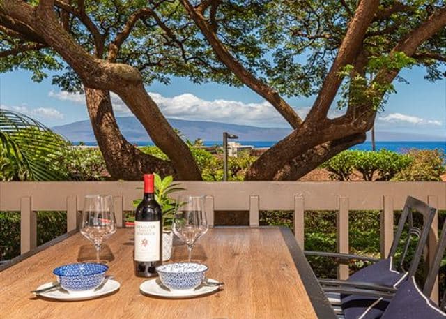 Deluxe Ka'anapali Condo with AC Luxurious Retreat - Photo 2