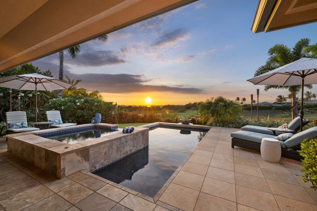Villa in Waimea · ★5.0 · 3 bedrooms · 4 beds · 3.5 baths - Photo 1