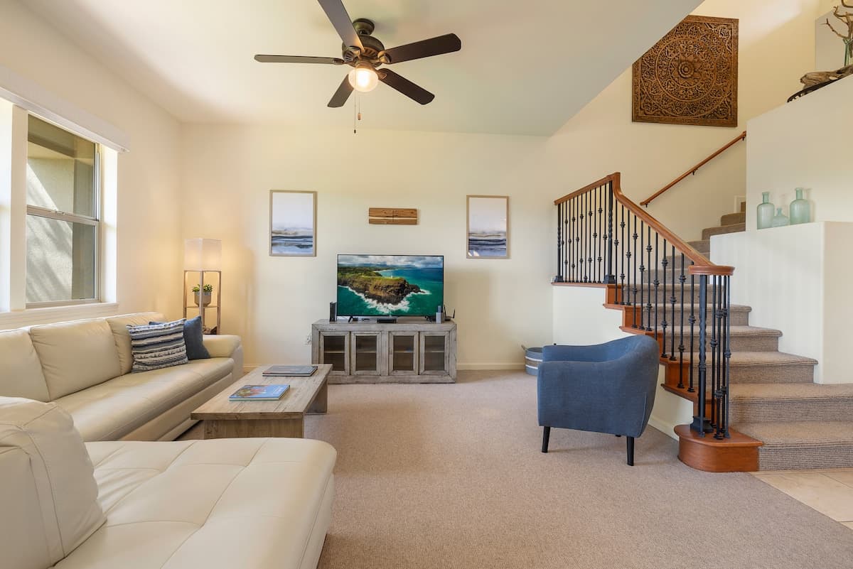 Condo in Waimea · ★4.9 · 2 bedrooms · 3 beds · 2.5 baths - Photo 4