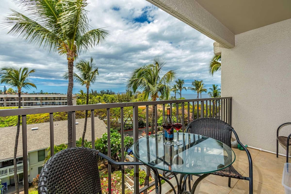 Condo in Kihei · ★5.0 · 1 bedroom · 1 bed · 1 private bath - Photo 3