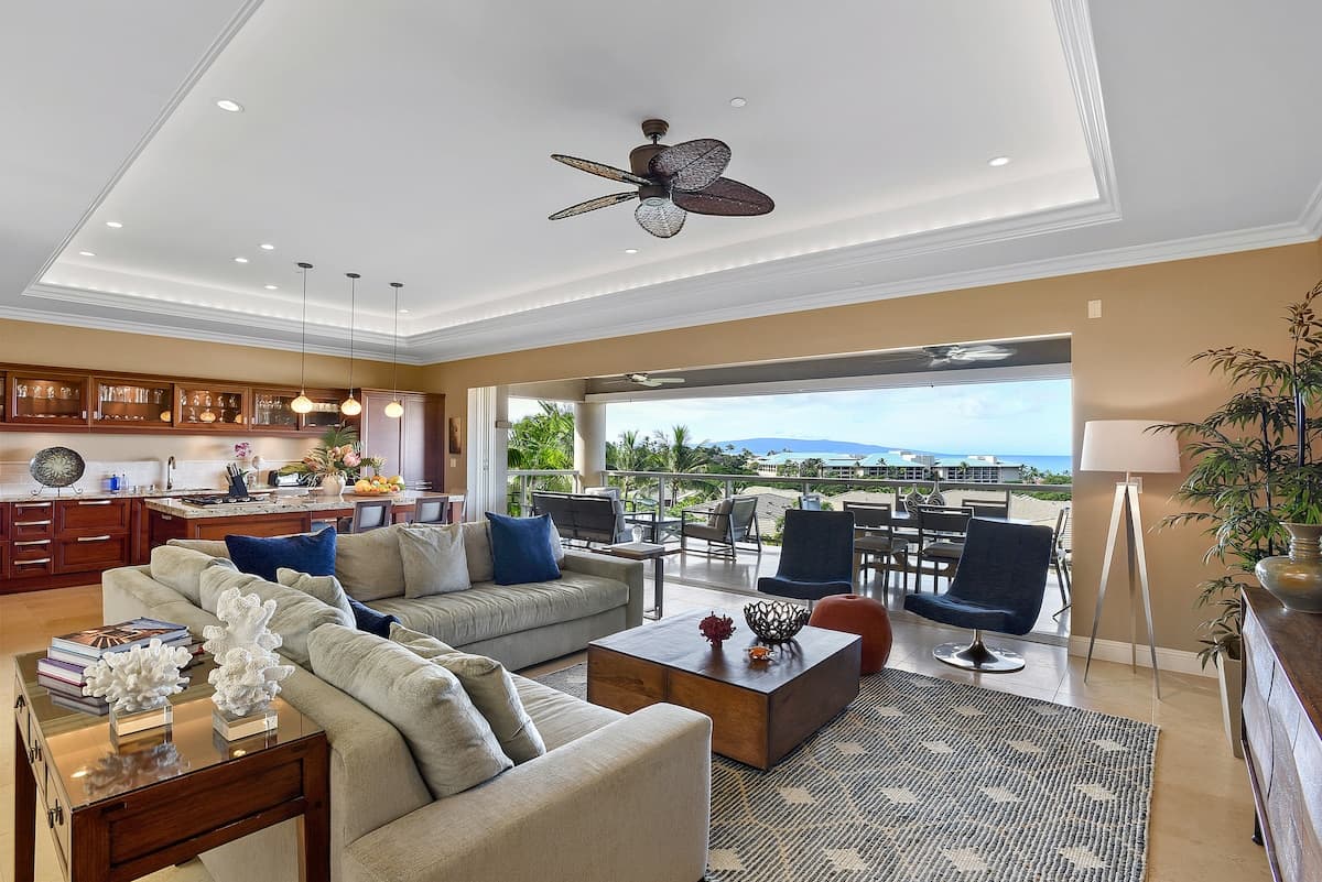 Townhouse in Kihei · ★4.83 · 3 bedrooms · 3 beds · 3.5 baths - Photo 3