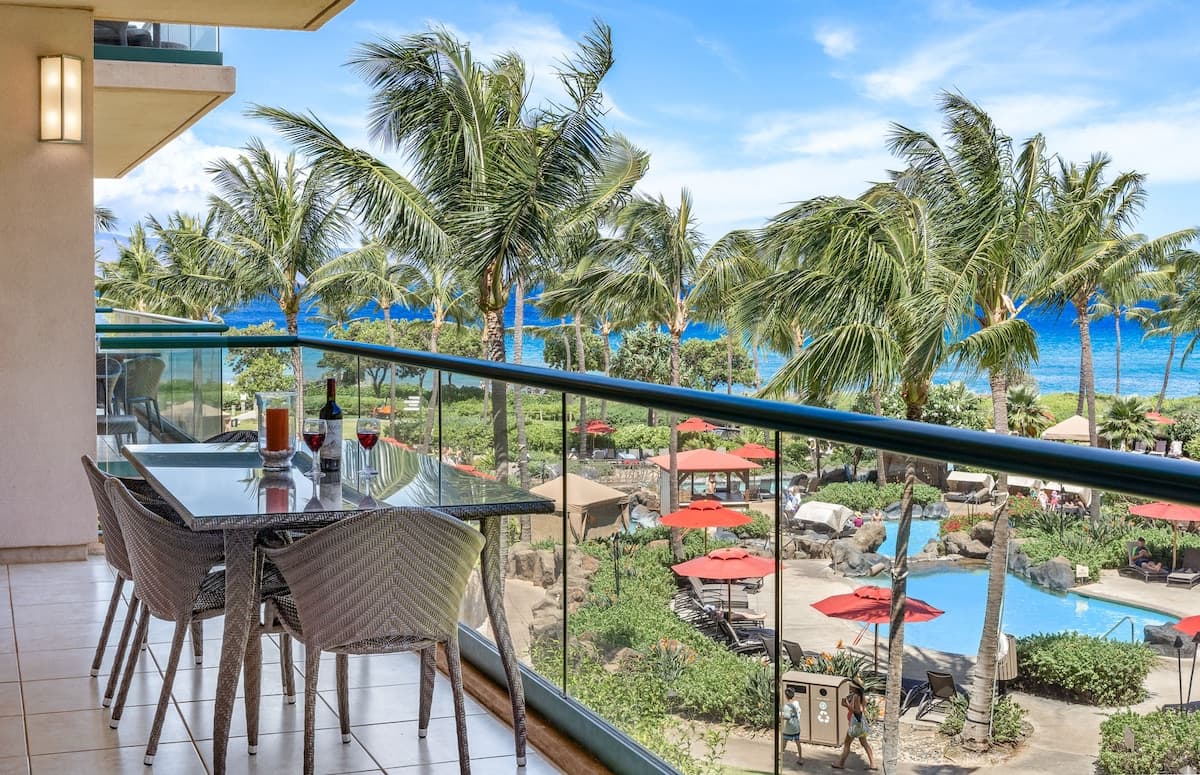 Condo in Lahaina · ★4.83 · 2 bedrooms · 3 beds · 2 baths - Photo 1