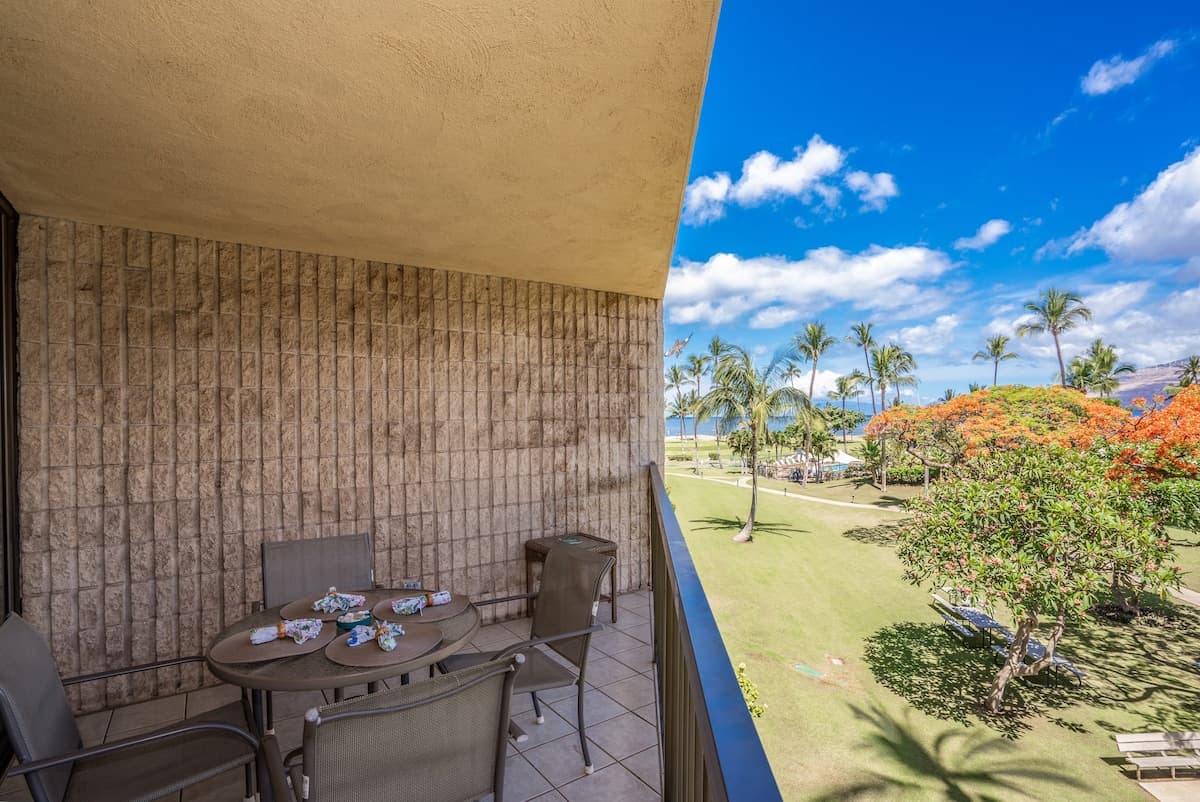 Condo in Kihei · ★4.82 · 1 bedroom · 2 beds · 2 shared baths - Photo 1