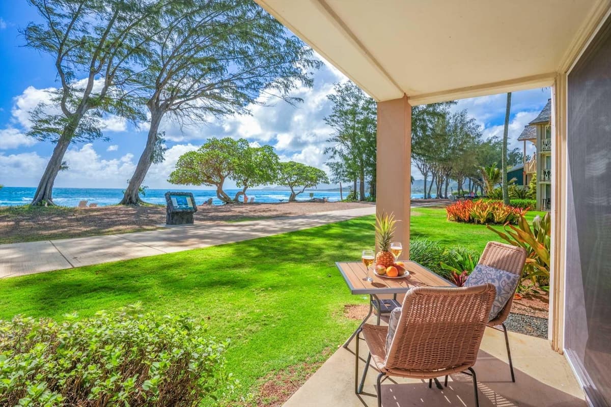 Gorgeous Oceanfront Studio Islander On The Beach - Photo 1