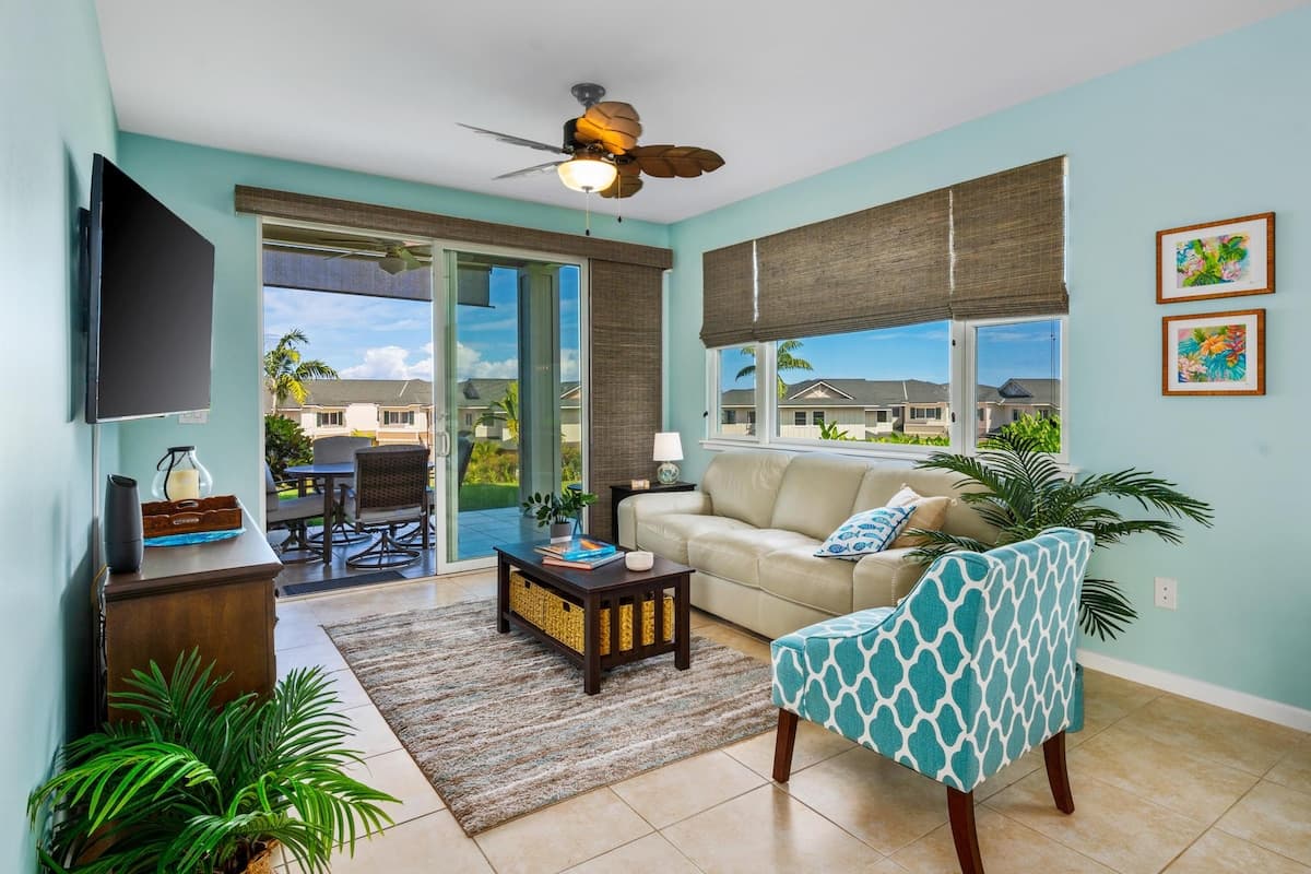 Condo in Kailua-Kona · ★5.0 · 2 bedrooms · 3 beds · 2.5 shared baths - Photo 2