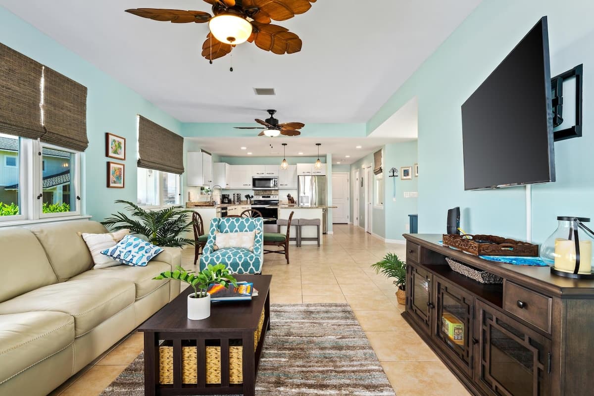 Condo in Kailua-Kona · ★5.0 · 2 bedrooms · 3 beds · 2.5 shared baths - Photo 3