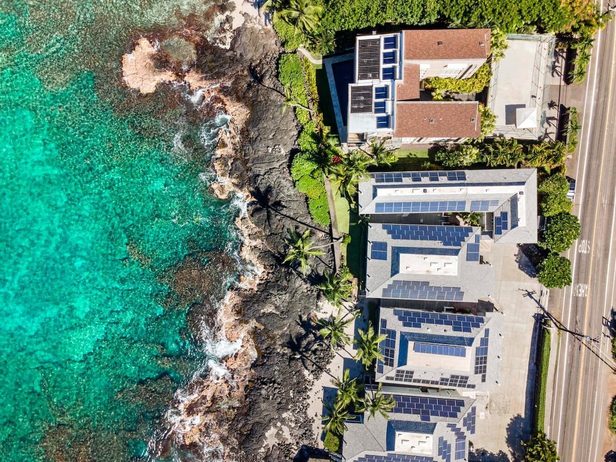 Condo in Kailua-Kona · ★4.89 · 4 bedrooms · 4 beds · 3 baths - Photo 3