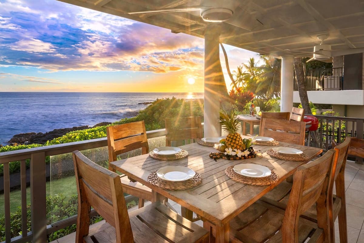 Condo in Kailua-Kona · ★4.89 · 4 bedrooms · 4 beds · 3 baths - Photo 1