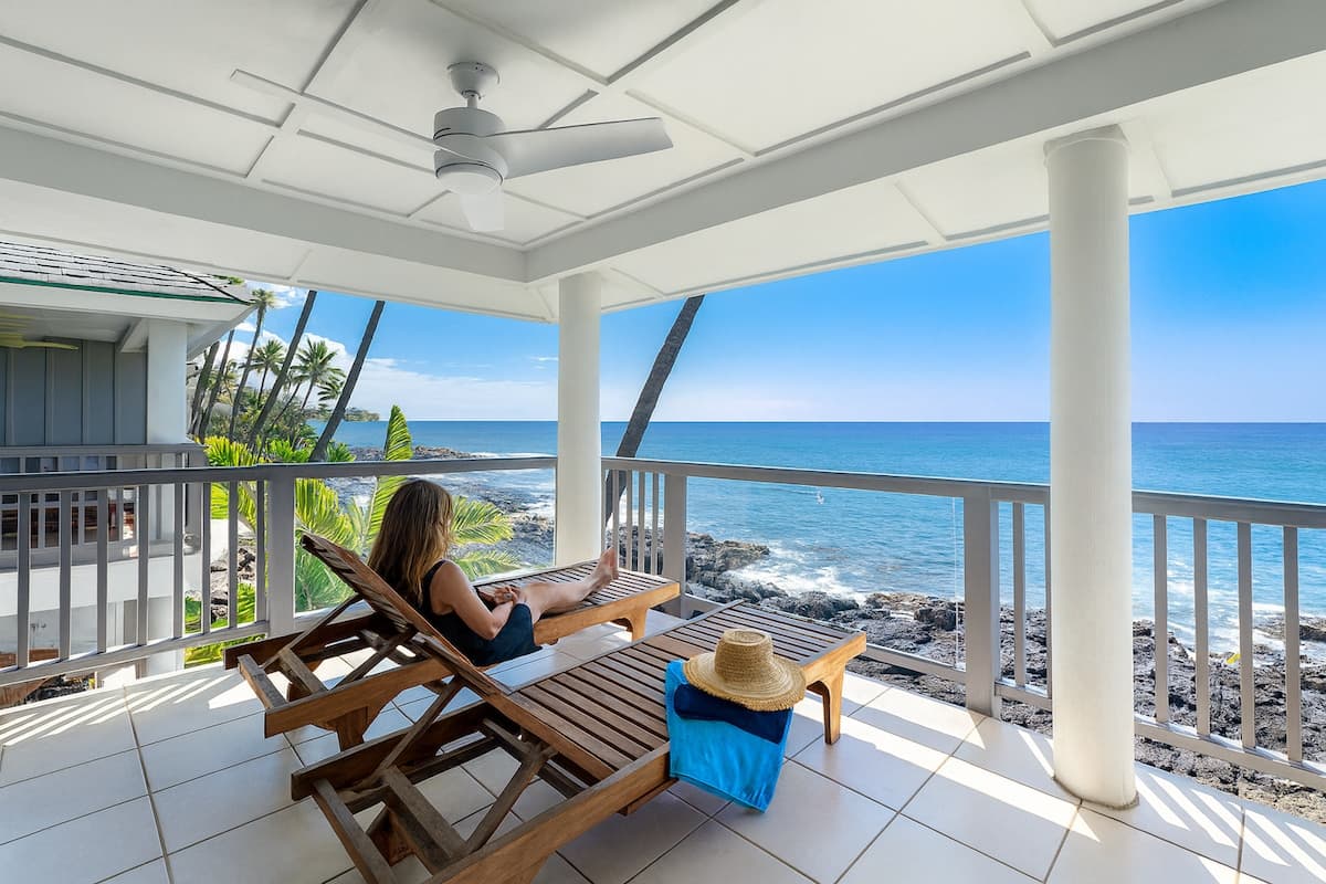 Condo in Kailua-Kona · ★4.89 · 4 bedrooms · 4 beds · 3 baths - Photo 2