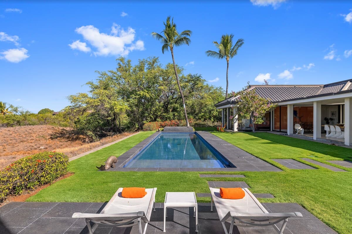 Home in Waimea · ★4.6 · 4 bedrooms · 4 beds · 3.5 baths - Photo 4