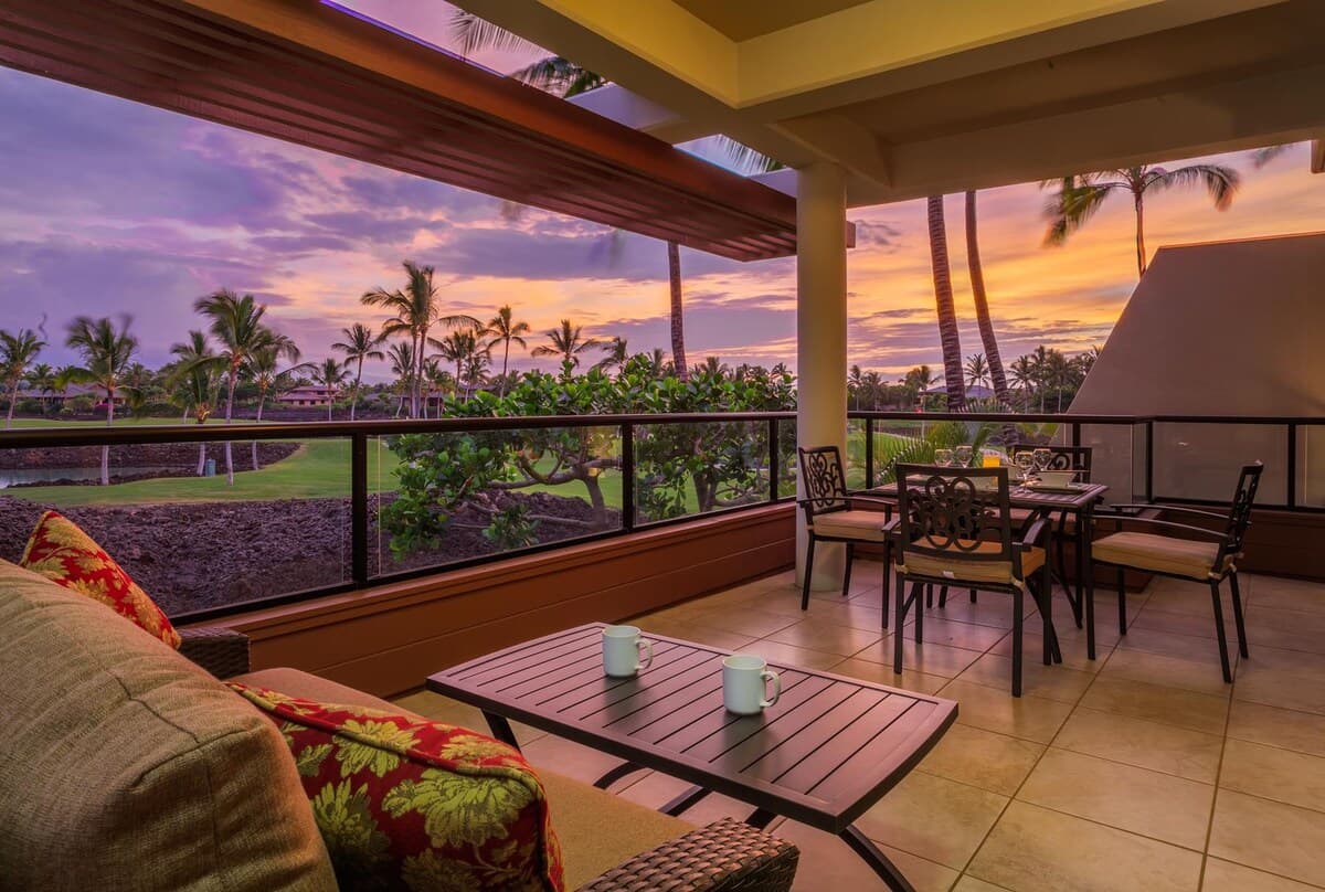 Condo in Waimea · ★5.0 · 3 bedrooms · 3 beds · 3.5 baths - Photo 2