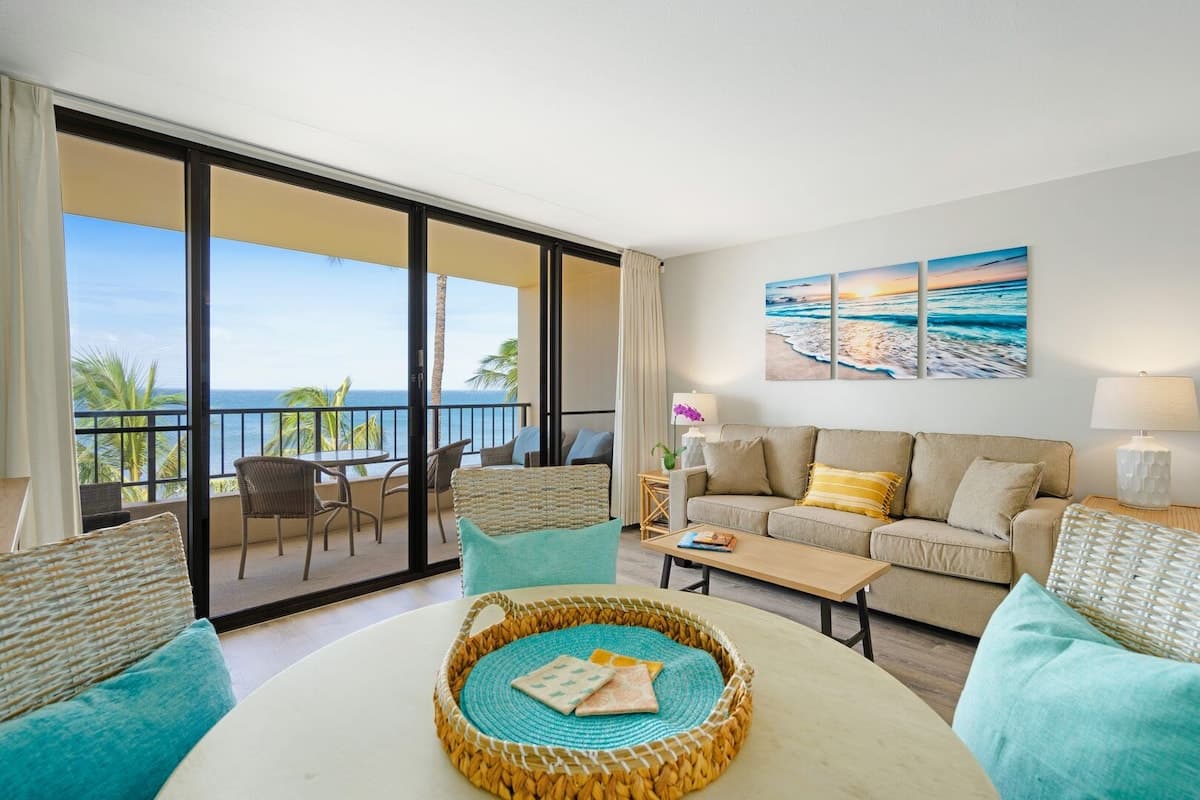 Condo in Kihei · ★4.87 · 1 bedroom · 2 beds · 1 bath - Photo 5