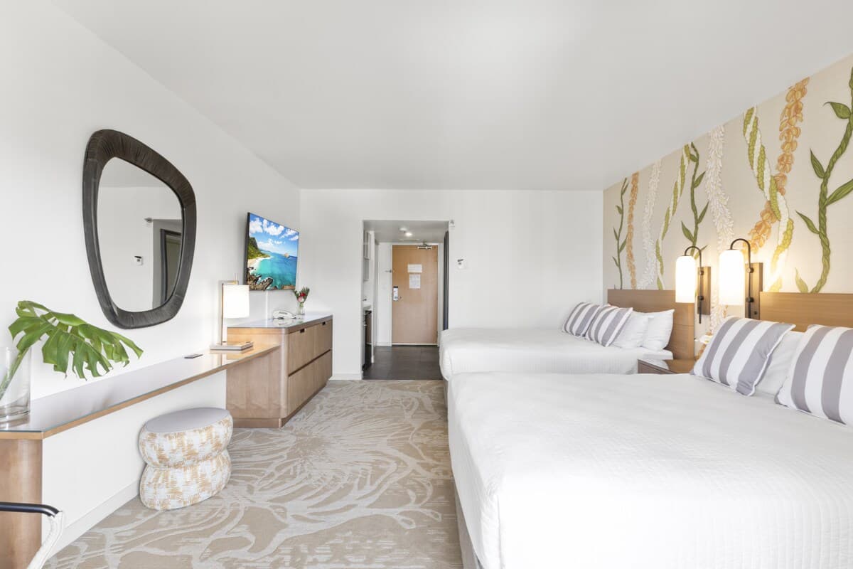 Renovated HighRise Views In The Heart of Town - Photo 4