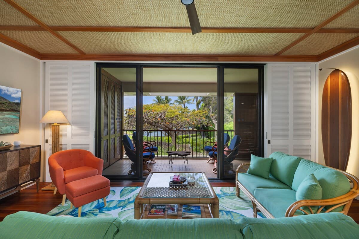 Condo in Waimea · ★5.0 · 2 bedrooms · 3 beds · 2.5 baths - Photo 2