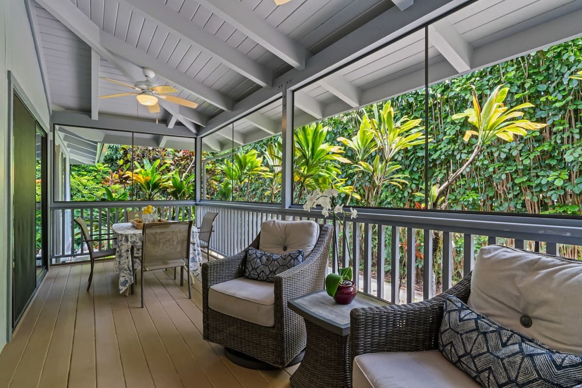 Home in Kilauea · ★4.86 · 3 bedrooms · 4 beds · 3 baths - Photo 2