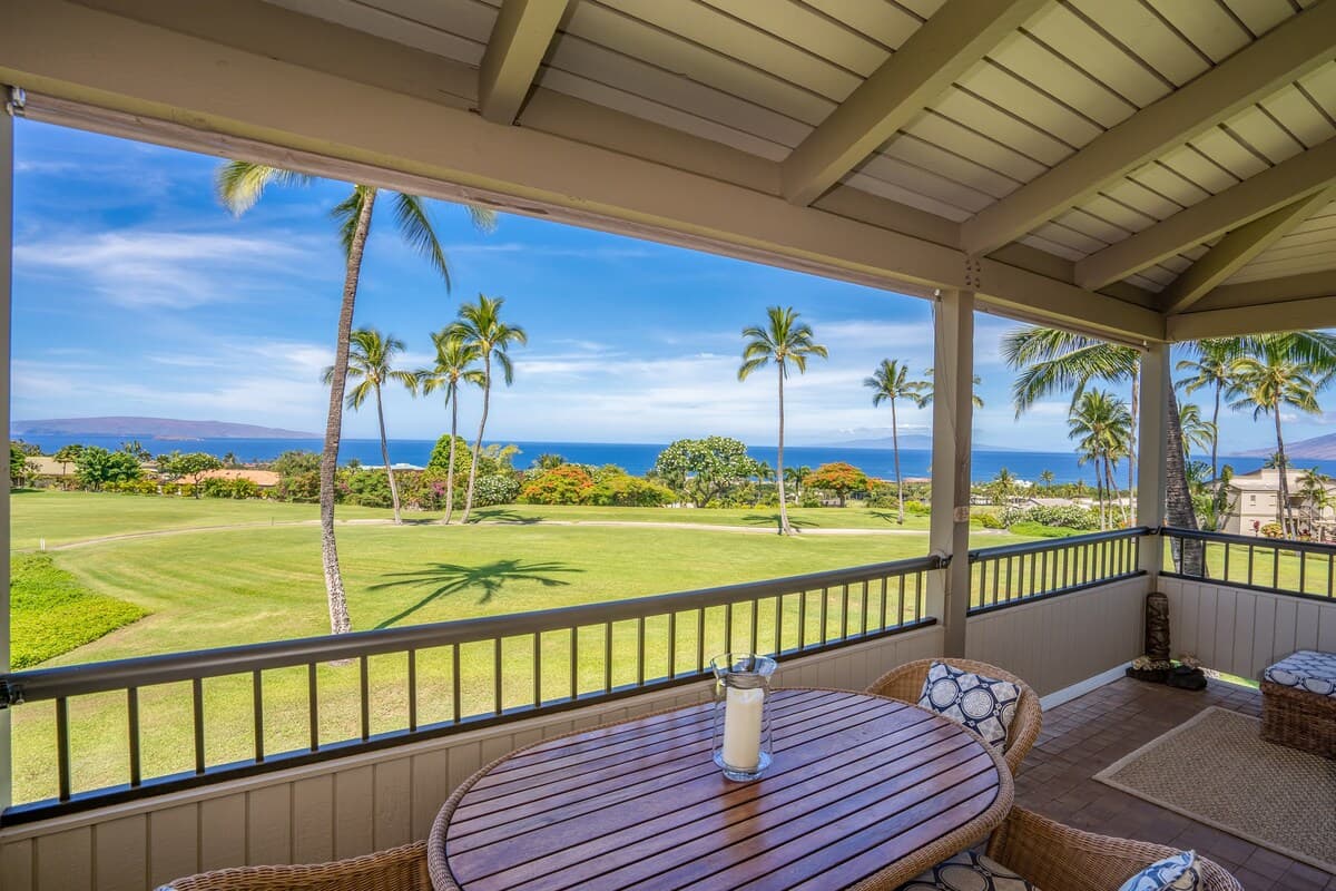 Condo in Wailea · ★5.0 · 2 bedrooms · 3 beds · 2 baths - Photo 2