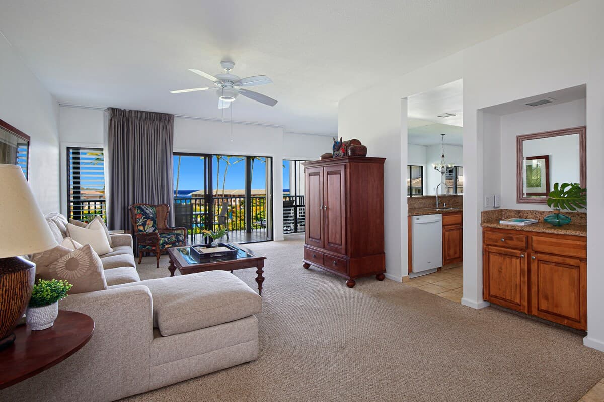 Condo in Koloa · ★4.76 · 2 bedrooms · 3 beds · 2 baths - Photo 2