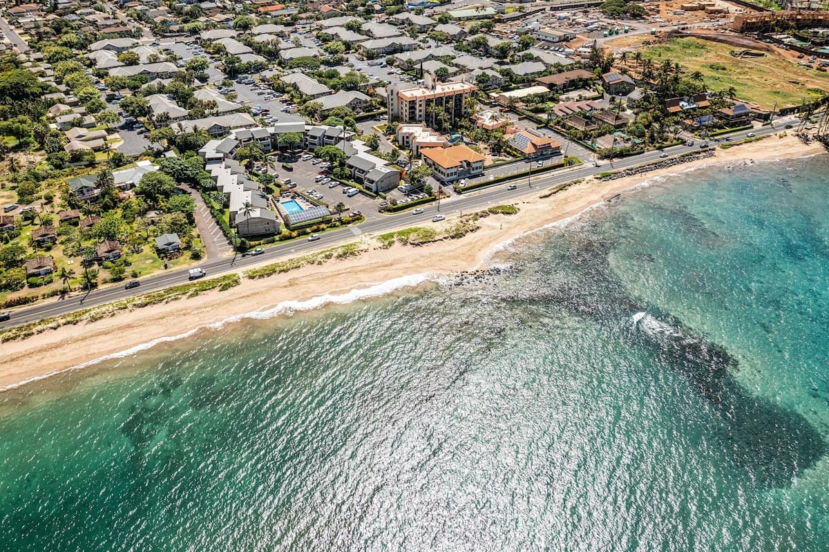 Condo in Kihei · ★4.77 · 2 bedrooms · 4 beds · 1 shared bath - Photo 1