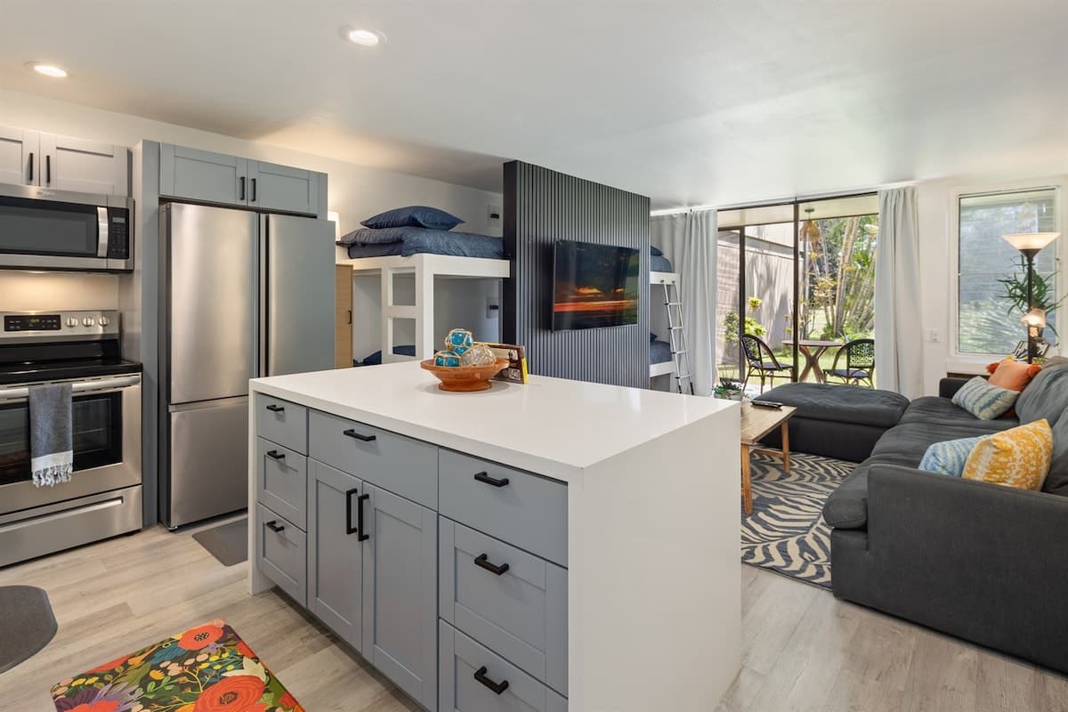 Condo in Kawela Bay · ★4.85 · 1 bedroom · 5 beds · 1 private bath - Photo 4