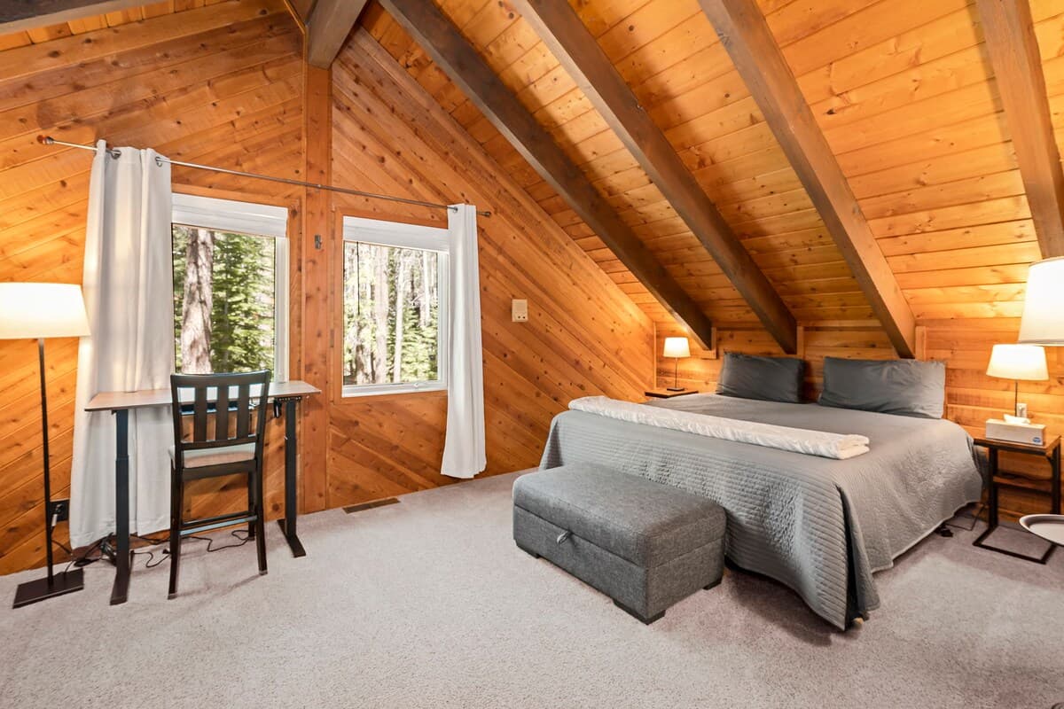 The Chalet on Bennett Flat - Tahoe Donner Cabin - Photo 5