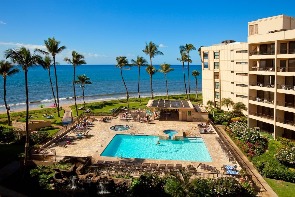 Condo in Kihei · ★4.92 · 1 bedroom · 2 beds · 1 shared bath - Photo 5