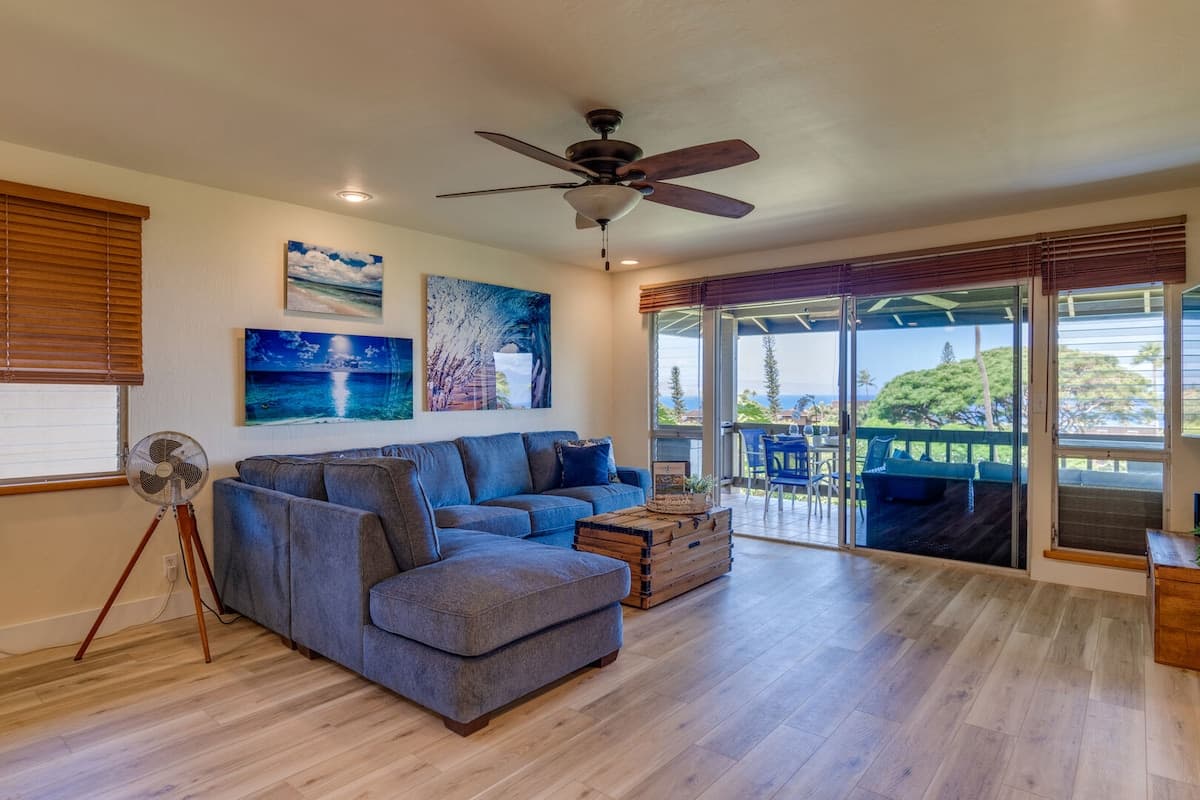 Condo in Lahaina · ★4.82 · 2 bedrooms · 2 beds · 2 baths - Photo 3