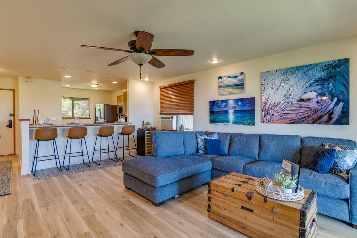 Condo in Lahaina · ★4.82 · 2 bedrooms · 2 beds · 2 baths - Photo 4