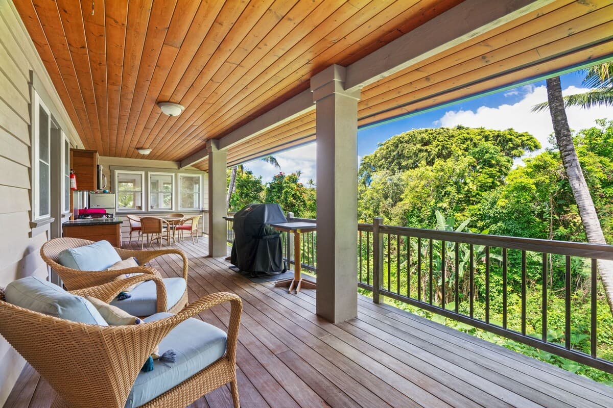 HALE KEPUA Secluded Gem & Stunning Jungle Views - Photo 4