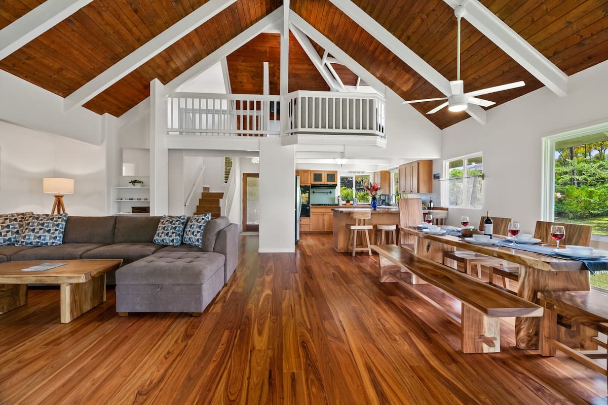 Home in Princeville · ★4.87 · 4 bedrooms · 5 beds · 3 baths - Photo 1