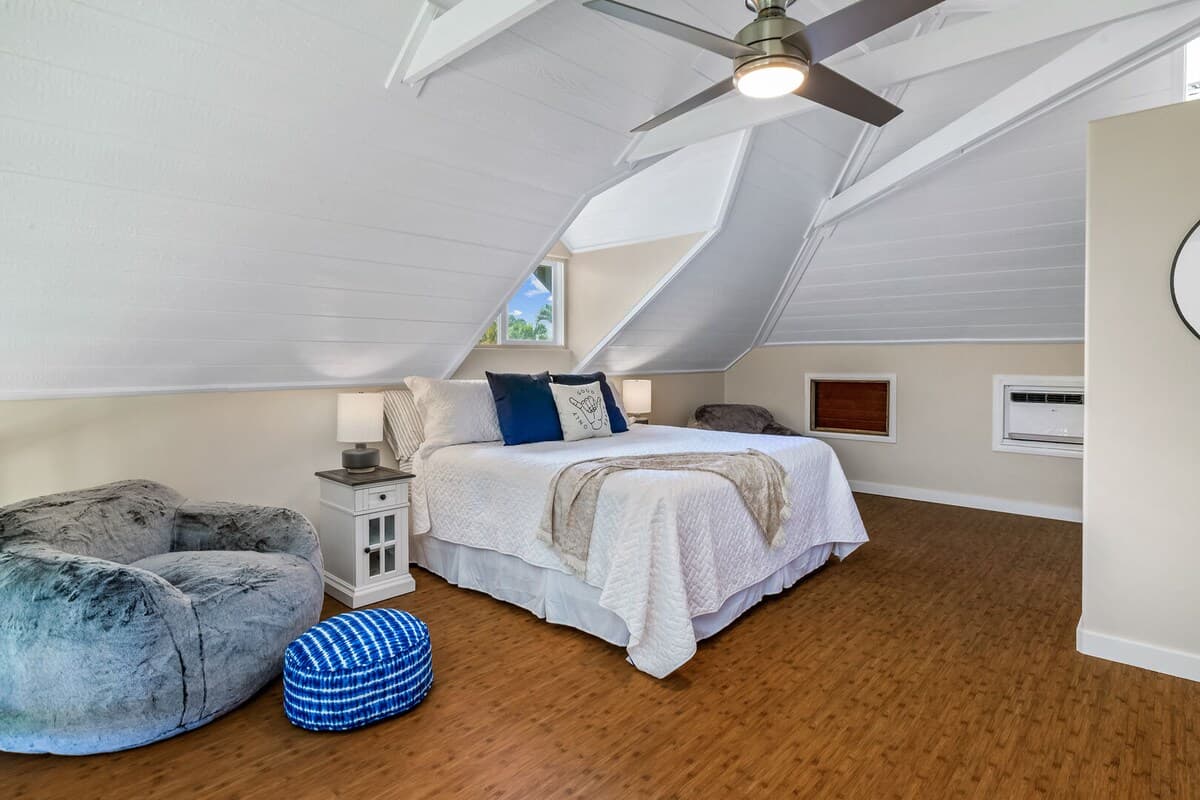 (3982S) Cute Kalakaua Gorgeous Princevile Studio - Photo 5