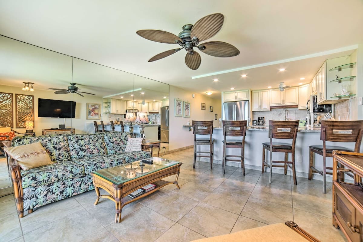 Condo in Lahaina · ★4.81 · 1 bedroom · 2 beds · 1 private bath - Photo 4