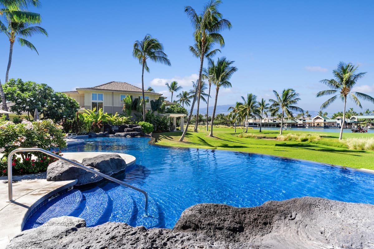 Condo in Waikoloa Village · ★4.84 · 3 bedrooms · 4 beds · 3 baths - Photo 1