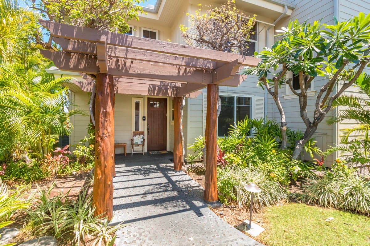 Villa in Waikoloa Village · ★5.0 · 3 bedrooms · 4 beds · 3 baths - Photo 3
