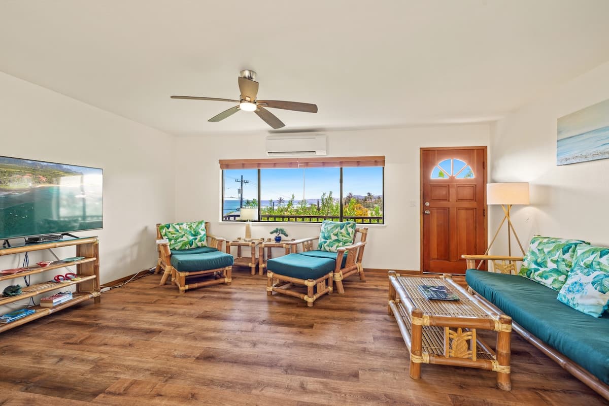 Condo in Koloa · ★4.76 · 2 bedrooms · 2 beds · 1 bath - Photo 3