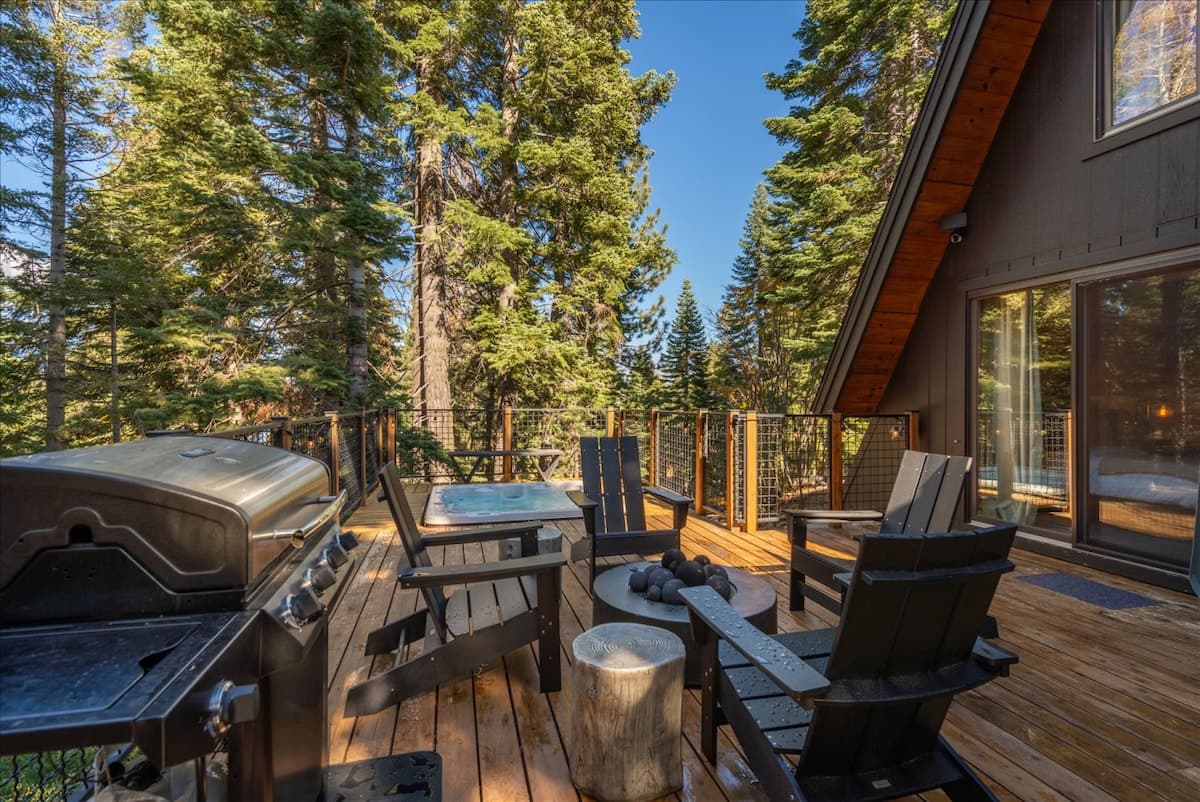 A-Frame Cabin with Hot Tub & Lake Access - Photo 3