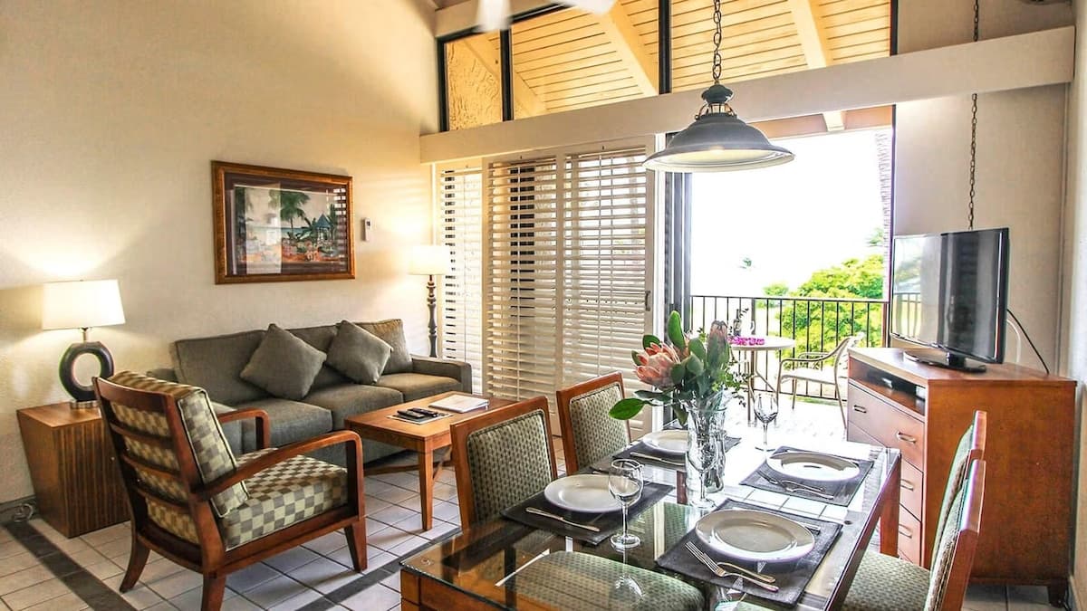 Condo in Kihei · ★4.57 · 2 bedrooms · 3 beds · 1 private bath - Photo 4