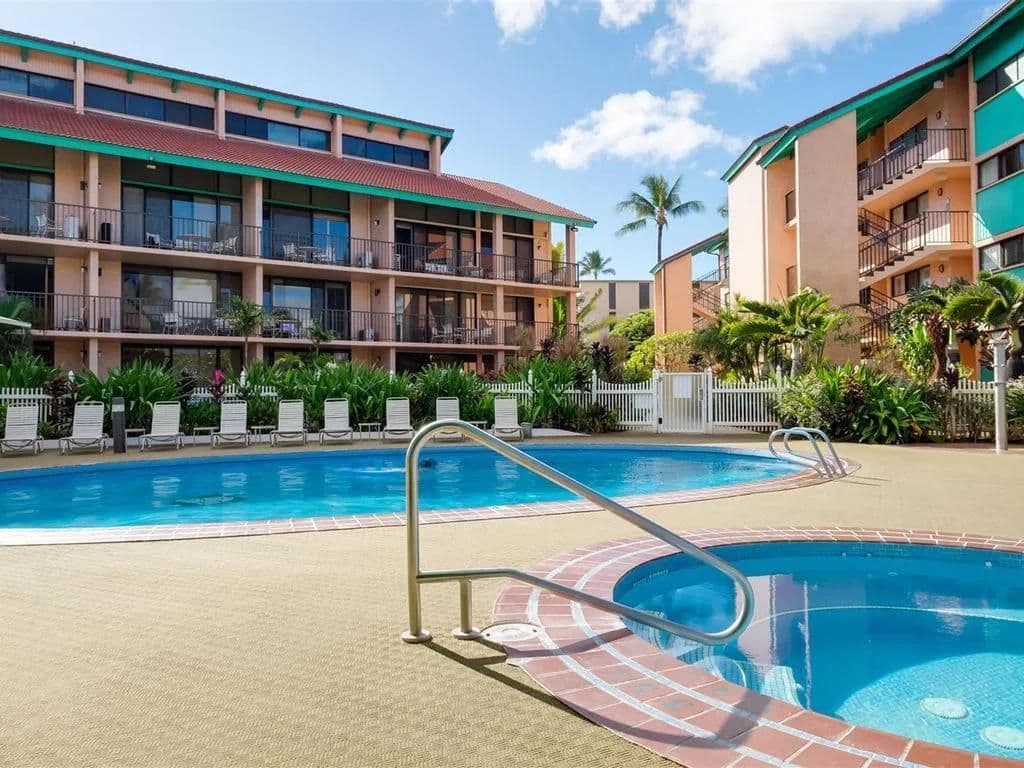 Condo in Kihei · ★4.57 · 2 bedrooms · 3 beds · 1 private bath - Photo 5
