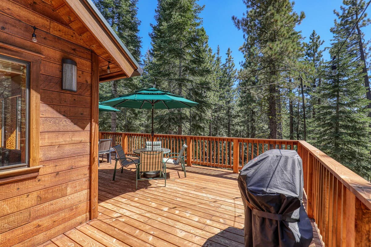 Serene Forest Chalet with Pool, Sauna & Game Room - Photo 2