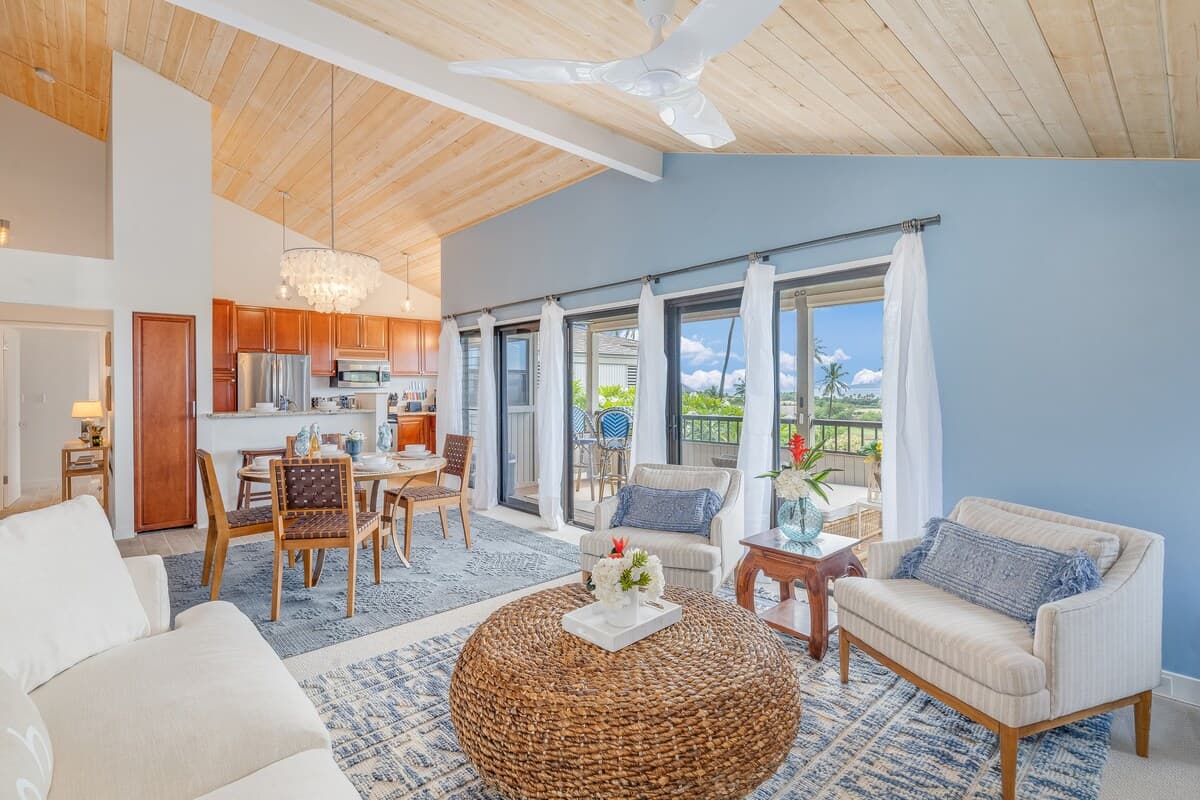 Condo in Kihei · ★4.67 · 2 bedrooms · 4 beds · 2 baths - Photo 5
