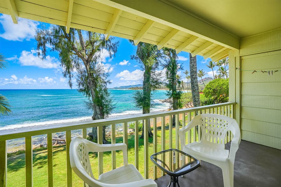 Condo in Kapaa · ★4.89 · 2 bedrooms · 2 beds · 1.5 baths - Photo 5