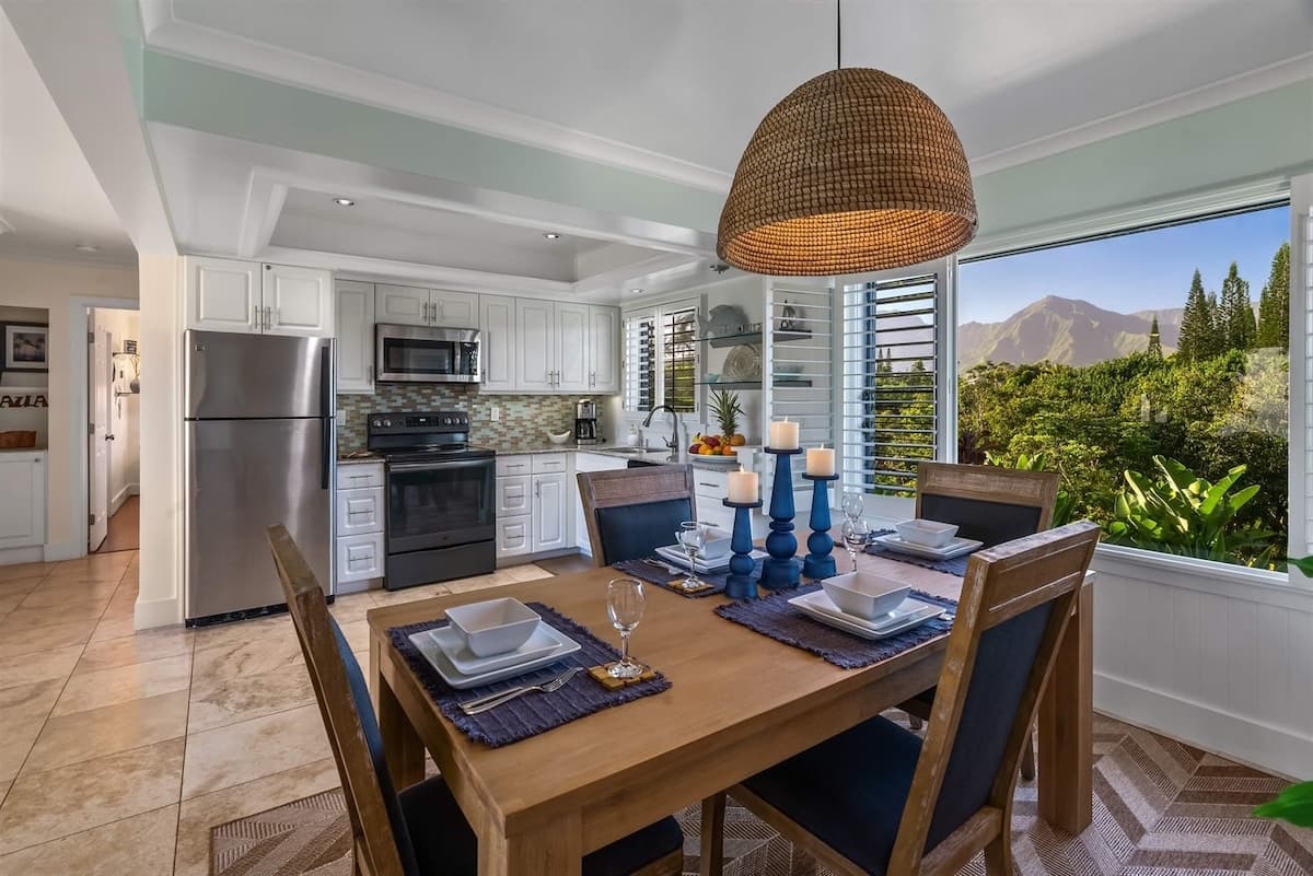 Condo in Princeville · ★4.94 · 2 bedrooms · 2 beds · 2 baths - Photo 3